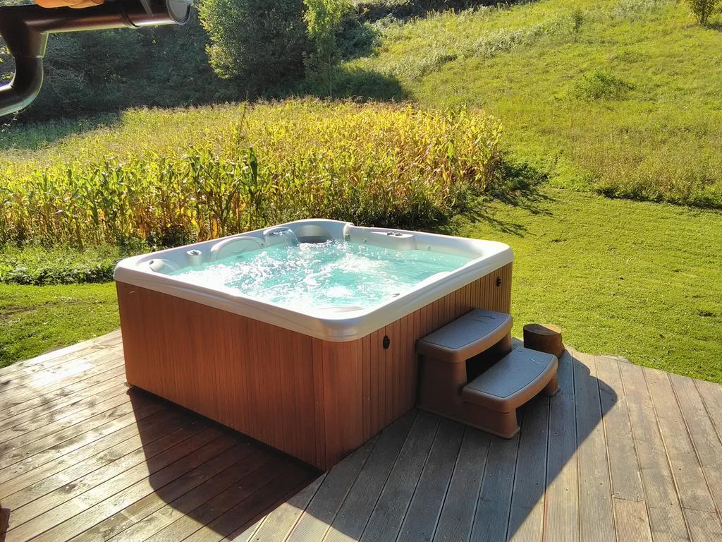 Bear'S Log Villa Seliste Dreznicko Exterior photo