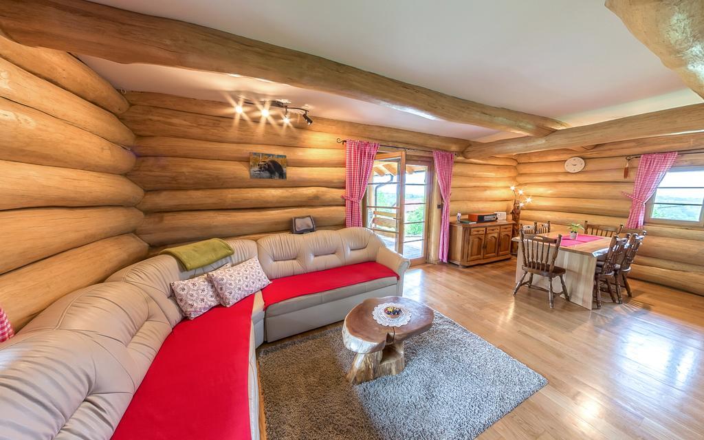 Bear'S Log Villa Seliste Dreznicko Exterior photo